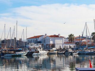 izmire yakın yerler