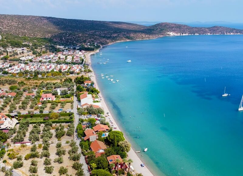 izmir foça halk plajı