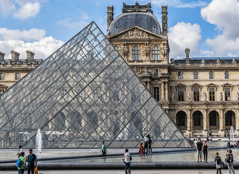 louvre müzesi fransa