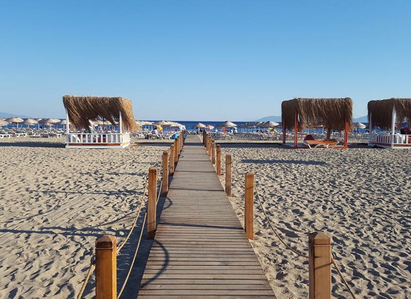 sarımsaklı plajı ayvalık